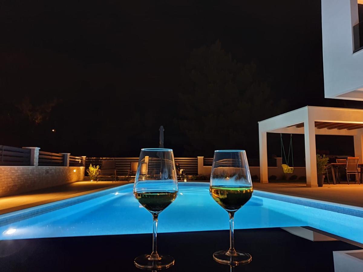 Villa La Vita Башка-Вода Экстерьер фото